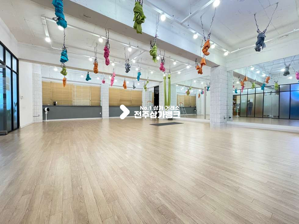 전북 전주완산구 서신동 ✅서신동✅ 대로변✧✧ 위치좋은 ✧✧요가학원 ✧✧양도양수 ✧✧ 권리금 ✧✧ 협의가능✅ 월세 매물번호 11900 사진 3