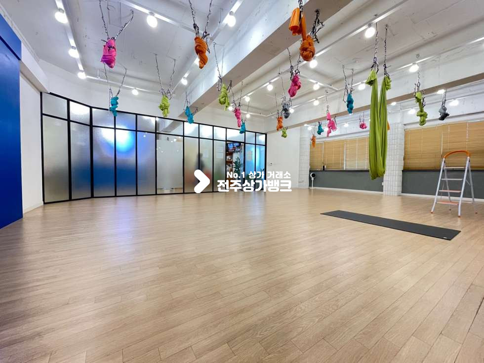 전북 전주완산구 서신동 ✅서신동✅ 대로변✧✧ 위치좋은 ✧✧요가학원 ✧✧양도양수 ✧✧ 권리금 ✧✧ 협의가능✅ 월세 매물번호 11900 사진 4