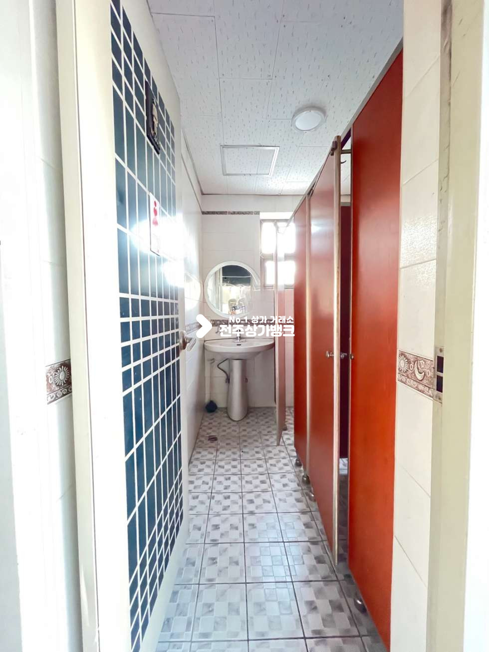 전북 전주완산구 서신동 ✅추천업종✅ ✧✧서신동✧✧기둥없는✧✧70평대✧✧대로변2층✧✧스포츠시설✧✧위치 최고✧✧추천매물✧✧ 월세 매물번호 11998 사진 15