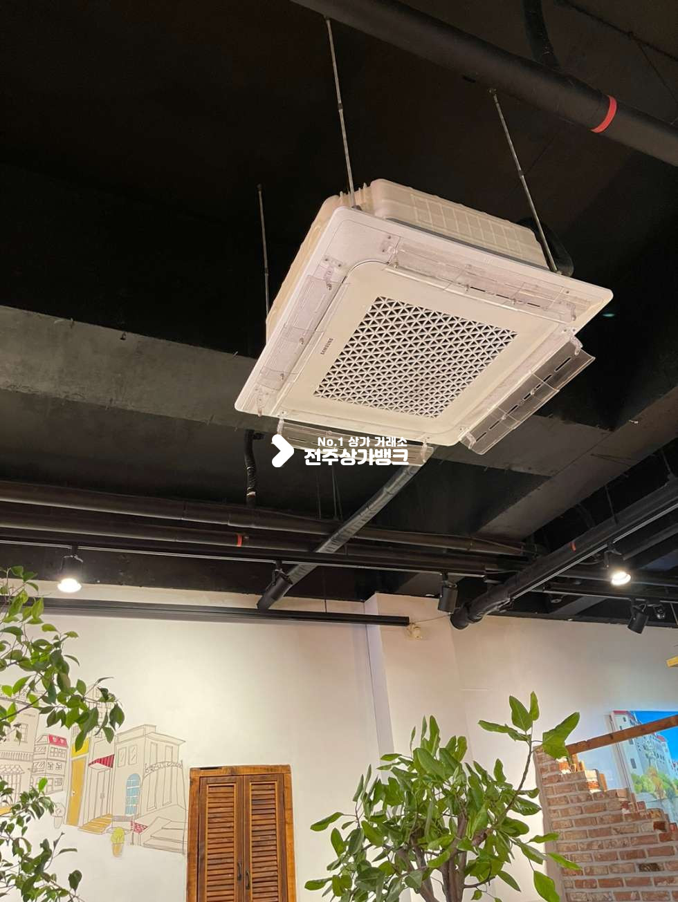 전북 전주덕진구 호성동1가 호성동✨큰대로변✨예쁜카페✨양도양수✨추천매물✨모든집기포함✨권리금✨조절 해주신답니다~! 월세 매물번호 12028 사진 18