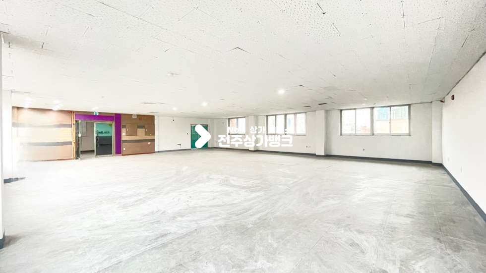 전북 전주완산구 중화산동2가 ★★중화산동★★대로변2,3층★학원,사무실★★자유업종추천★ 월세 매물번호 12055 사진 3