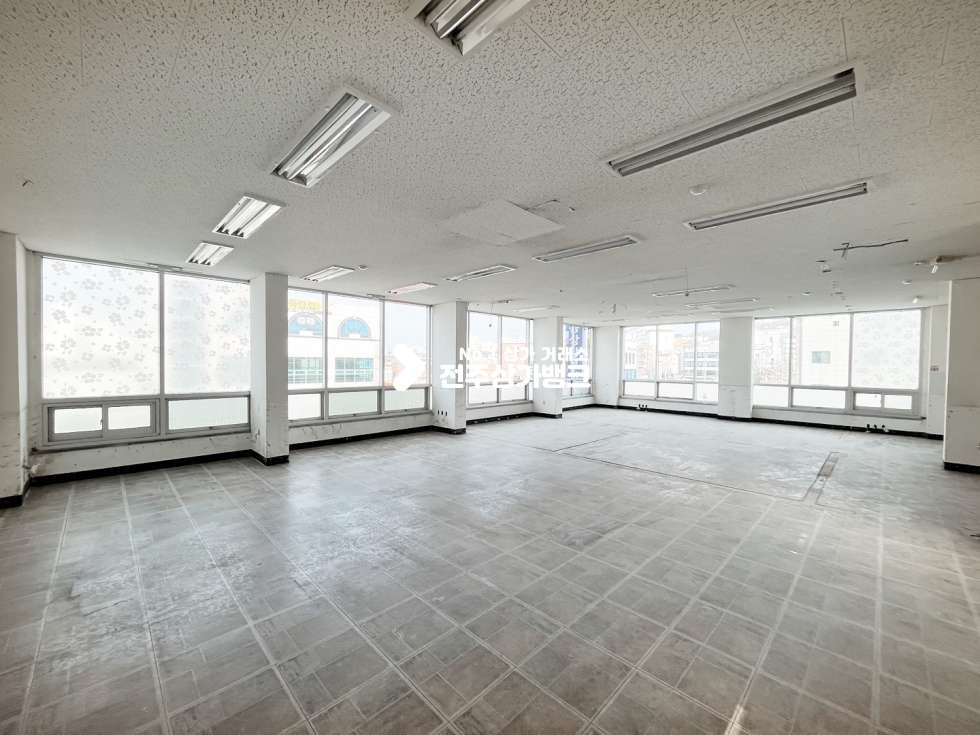 전북 전주완산구 중화산동2가 ★ 대로변에 위치한 상가 매물 추천 합니다 ★ 월세 매물번호 12080 사진 4