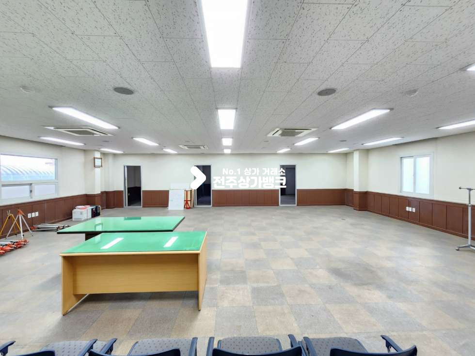 전북 전주덕진구 호성동2가 ☆호성동 넒은 사무실겸용 창고 임대매물 추천!(주차면적 1000평!!대형트럭입장가능!)☆ 월세 매물번호 12106 사진 8