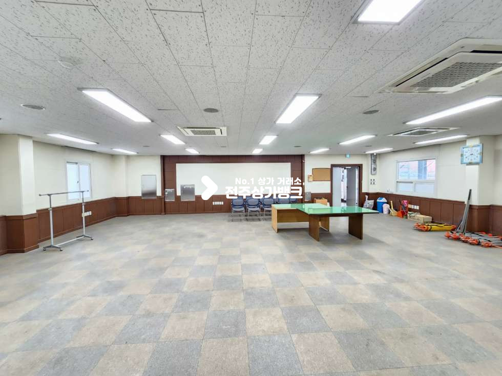 전북 전주덕진구 호성동2가 ☆호성동 넒은 사무실겸용 창고 임대매물 추천!(주차면적 1000평!!대형트럭입장가능!)☆ 월세 매물번호 12106 사진 11