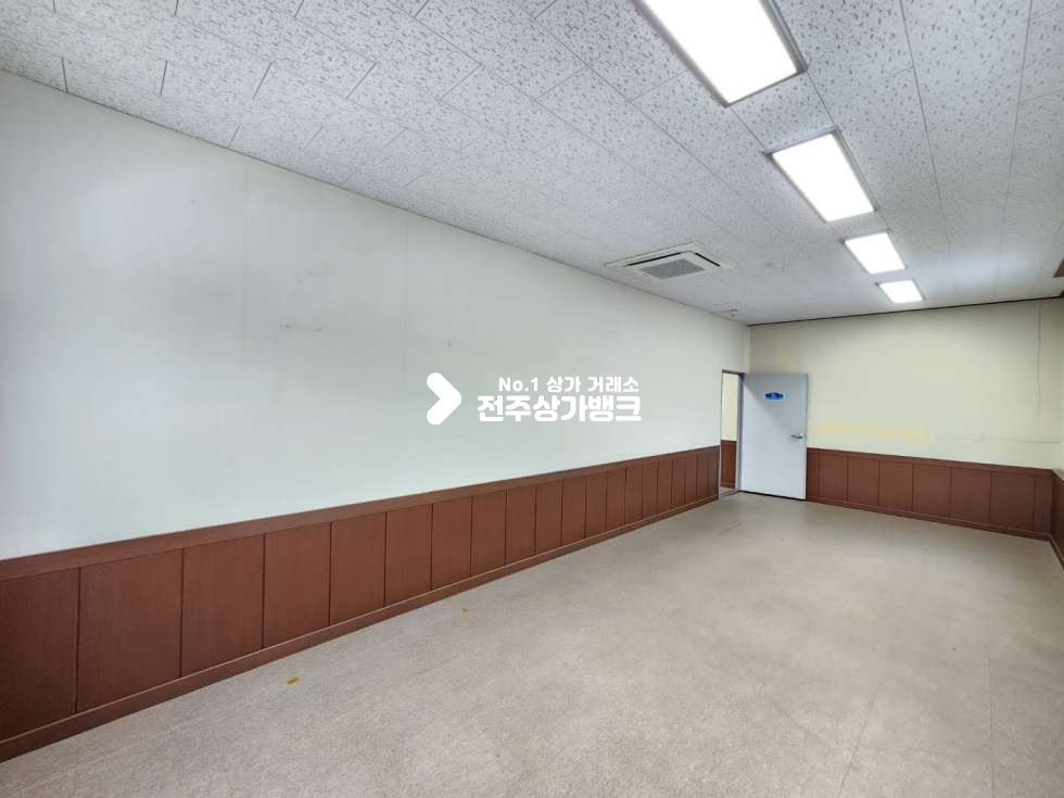 전북 전주덕진구 호성동2가 ☆호성동 넒은 사무실겸용 창고 임대매물 추천!(주차면적 1000평!!대형트럭입장가능!)☆ 월세 매물번호 12106 사진 35