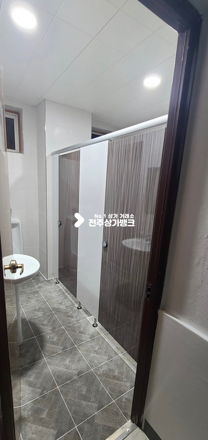 전북 전주완산구 중화산동2가 올리모델링✧✧첫입주✧✧단독3층상가✧✧사무실,보험회사,세미나실✧✧추천매물~~ 월세 매물번호 12129 사진 4