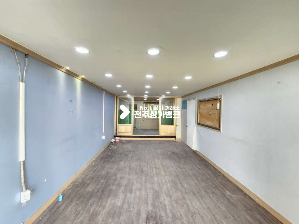 전북 전주완산구 서신동 서신동 저렴하고 넒은 서비스업 , 인터넷 쇼핑몰으로 쓰시기좋은 1층상가입니다. 월세 매물번호 12151 사진 2