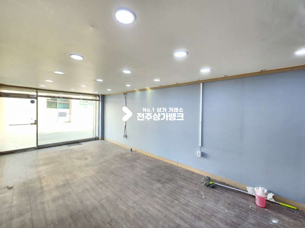 전북 전주완산구 서신동 서신동 저렴하고 넒은 서비스업 , 인터넷 쇼핑몰으로 쓰시기좋은 1층상가입니다. 월세 매물번호 12151 사진 4