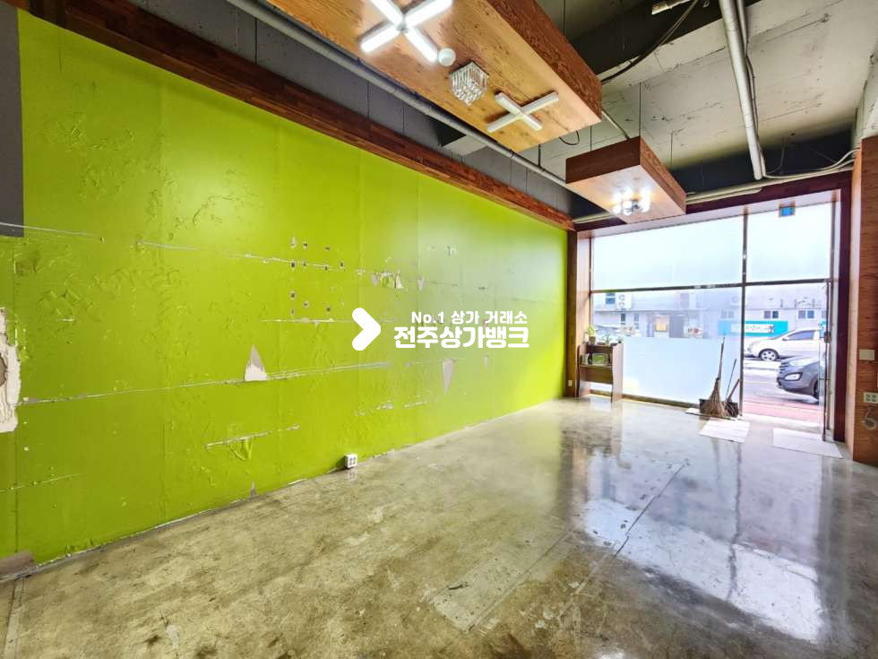 전북 전주완산구 효자동2가 효자동2가 저렴하고 20평 형때 미용업,사무실 가능합니다. 월세 매물번호 12177 사진 6