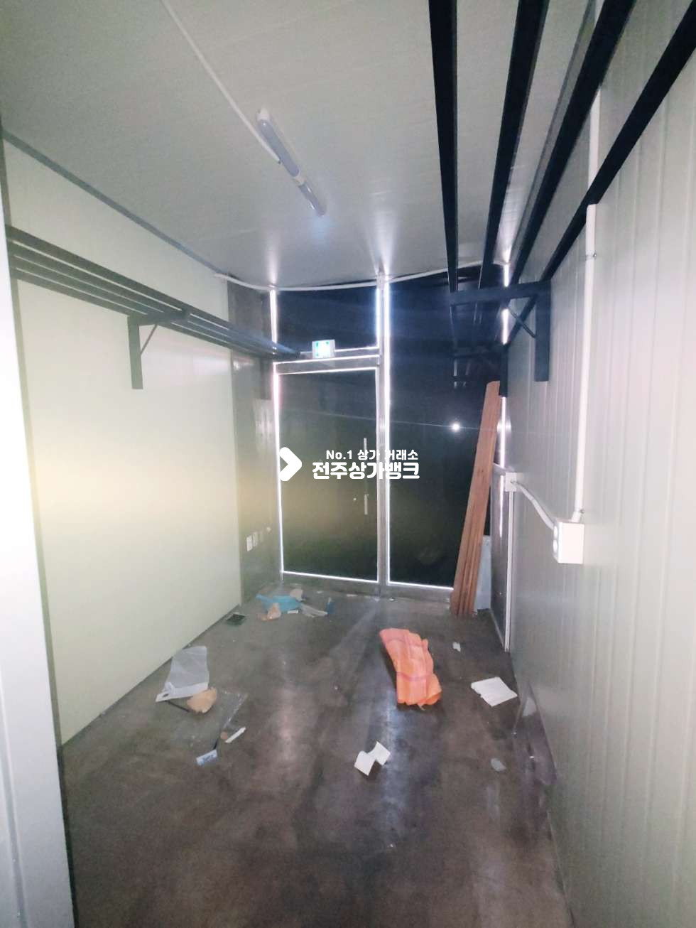 전북 전주완산구 효자동3가 ●커피숍 ●공방추천!!● 월세 매물번호 12288 사진 9