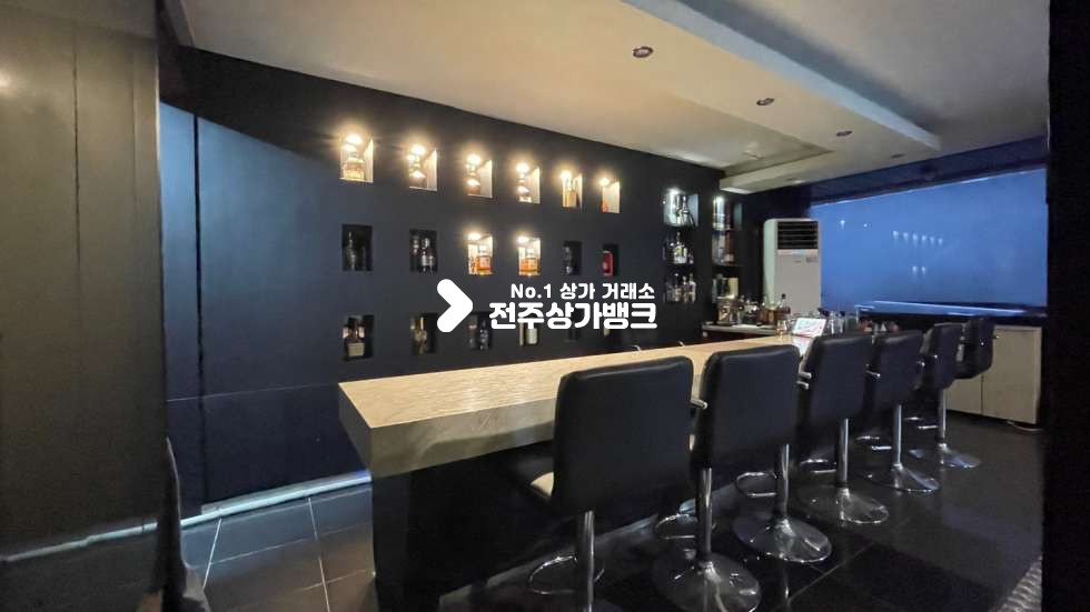 전북 전주완산구 서신동 ★★ 양도양수 ★★ 가성비갑 ★★ 권리금없는 Bar ★★ 바로 영업가능 ★★ 서둘러주세용^^ 월세 매물번호 12241 사진 3