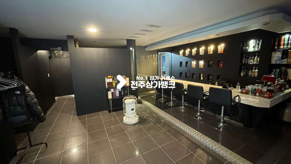 전북 전주완산구 서신동 ★★ 양도양수 ★★ 가성비갑 ★★ 권리금없는 Bar ★★ 바로 영업가능 ★★ 서둘러주세용^^ 월세 매물번호 12241 사진 6