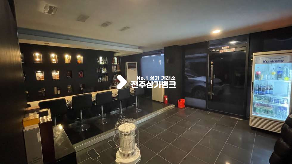 전북 전주완산구 서신동 ★★ 양도양수 ★★ 가성비갑 ★★ 권리금없는 Bar ★★ 바로 영업가능 ★★ 서둘러주세용^^ 월세 매물번호 12241 사진 7