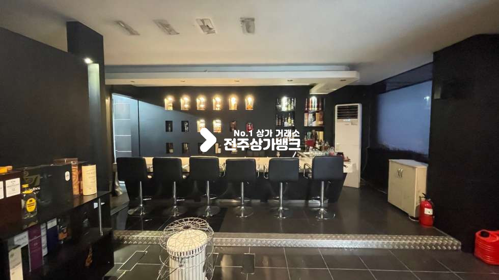 전북 전주완산구 서신동 ★★ 양도양수 ★★ 가성비갑 ★★ 권리금없는 Bar ★★ 바로 영업가능 ★★ 서둘러주세용^^ 월세 매물번호 12241 사진 8