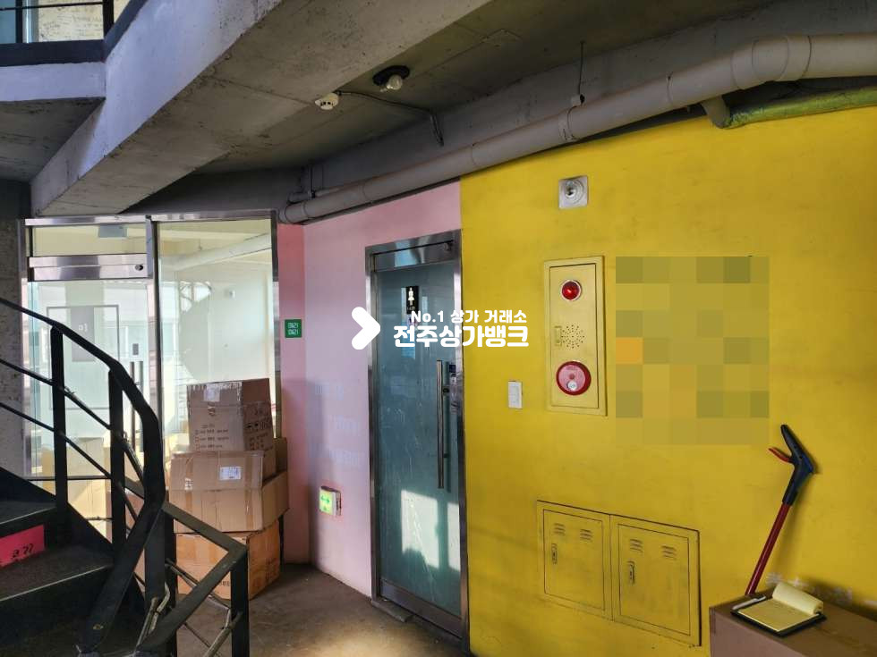 전북 전주완산구 풍남동1가 객리단길 3층 전체 저렴한 월세 즉시입주 가능합니다. 월세 매물번호 12302 사진 6