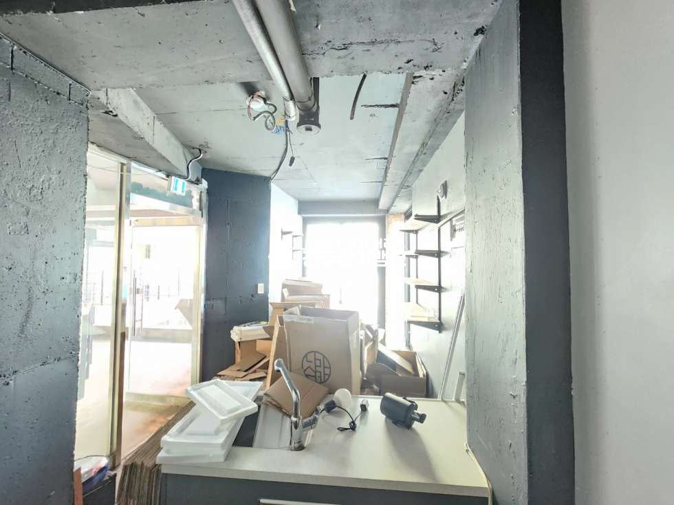 전북 전주완산구 풍남동1가 객리단길 3층 전체 저렴한 월세 즉시입주 가능합니다. 월세 매물번호 12302 사진 8
