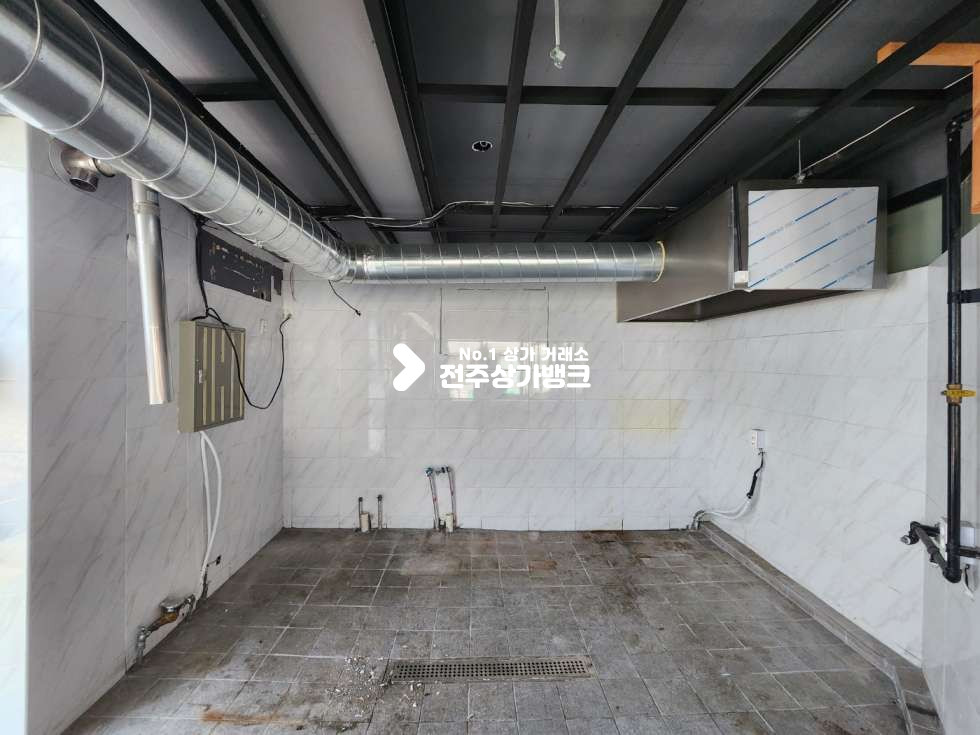 전북 전주완산구 풍남동1가 객리단길 12평의 저렴한 월세 즉시입주가능합니다 월세 매물번호 12299 사진 8