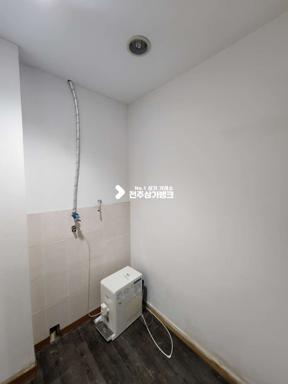 전북 전주완산구 경원동1가 경원동 대로변 상권 공방,사무실사용 강추 즉시입주 가능합니다. 월세 매물번호 12345 사진 5