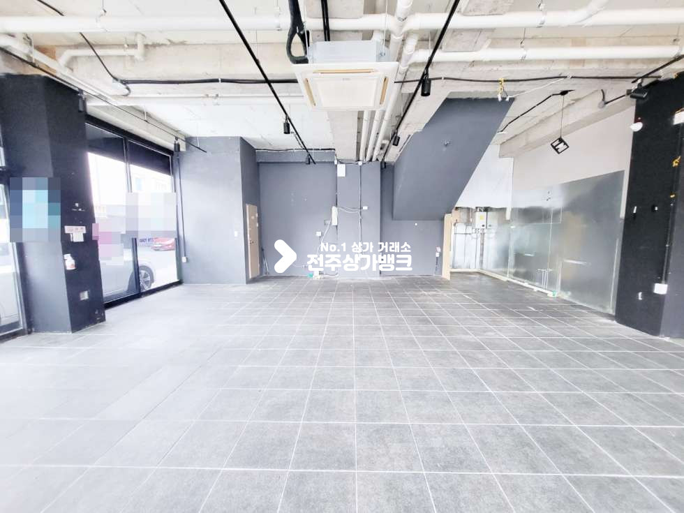 전북 전주덕진구 덕진동2가 ★하가지구 메인거리 1층 상가점포 매물입니다 !!★ 월세 매물번호 12318 사진 3