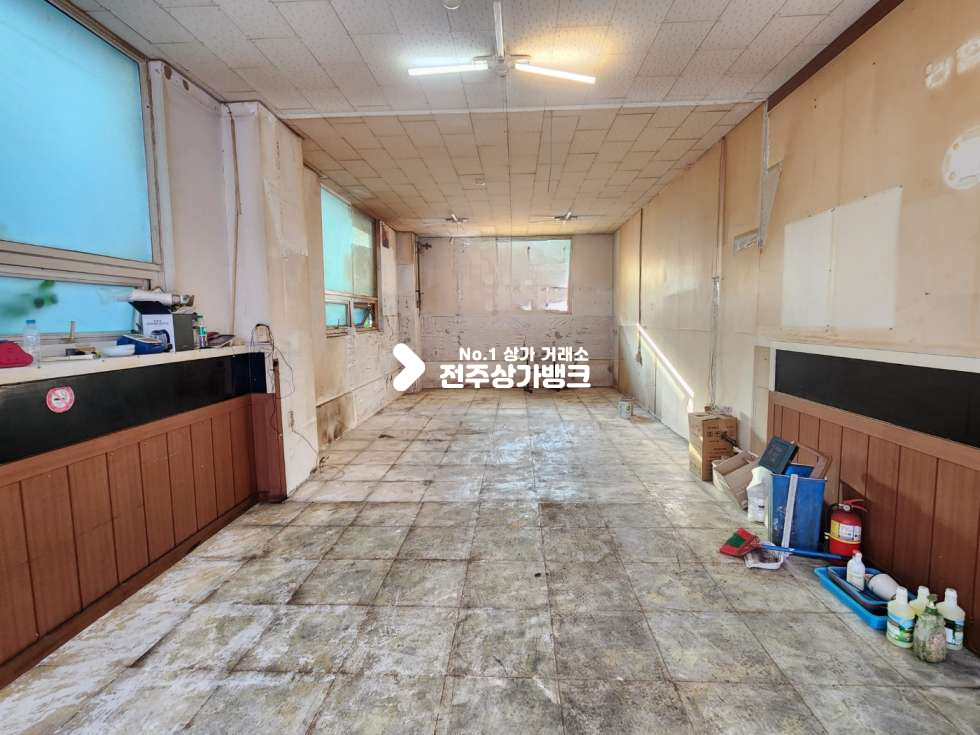 전북 전주완산구 효자동3가 ★효자동 문학초 메인거리 모든업종가능★ 월세 매물번호 12407 사진 6
