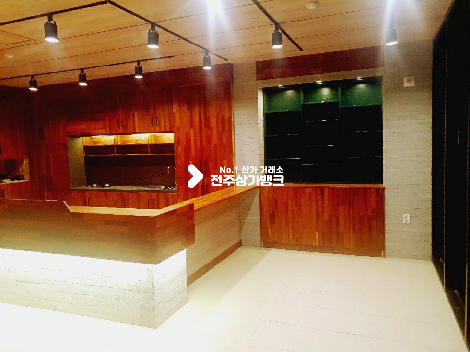 전북 전주덕진구 산정동 ★★무권리금 빠 술집 커피숍 등등 추천★ 월세 매물번호 10453 사진 2