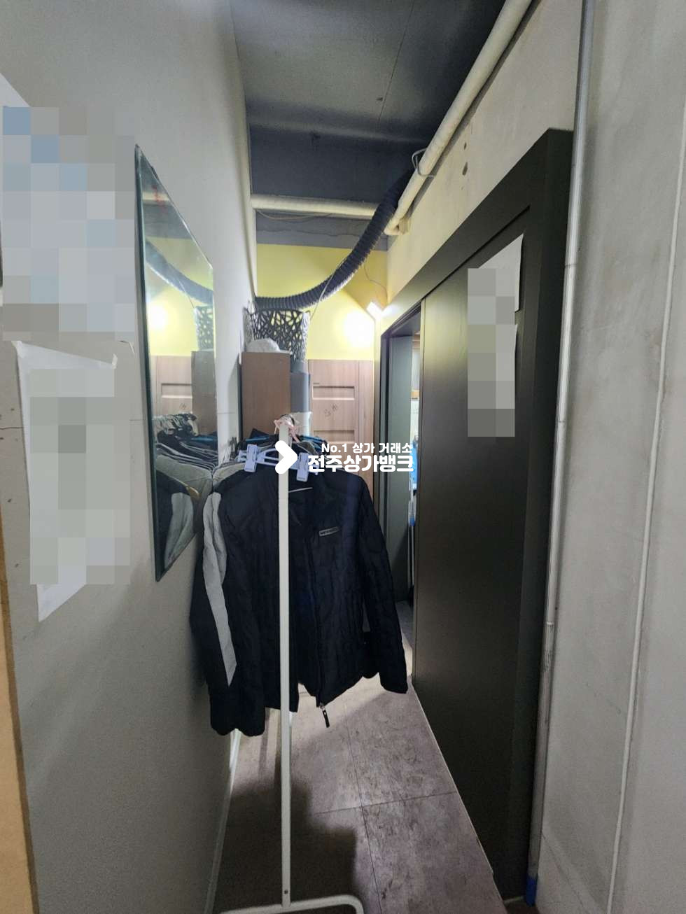 전북 전주완산구 서신동 백제로 다이소 부근 인테리어 잘되어있는 상가 협의입주가능합니다. 월세 매물번호 12431 사진 10