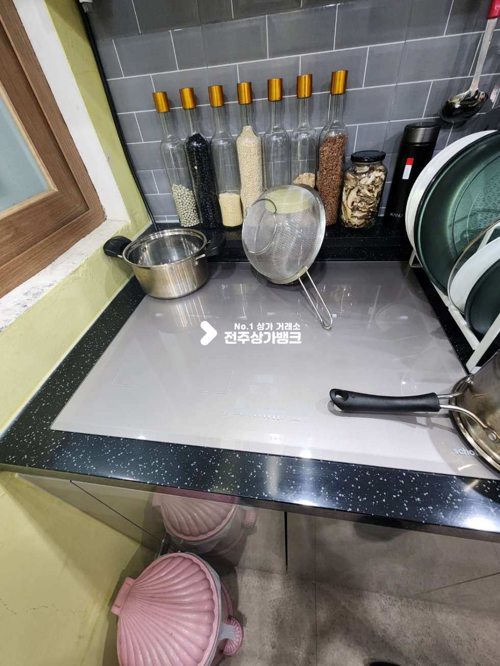 전북 전주완산구 서신동 백제로 다이소 부근 인테리어 잘되어있는 상가 협의입주가능합니다. 월세 매물번호 12431 사진 13