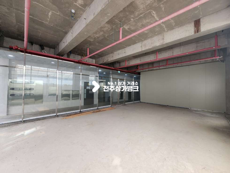전북 전주완산구 효자동3가 신시가지 1층 저렴한 상가 즉시입주 가능합니다. 월세 매물번호 12462 사진 3