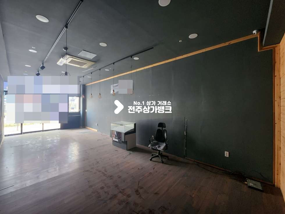 전북 전주완산구 효자동2가 채신청 &스타벅스 근처의 저렴한 1층 상가 매물 즉시입주가능합니다. 월세 매물번호 12490 사진 4