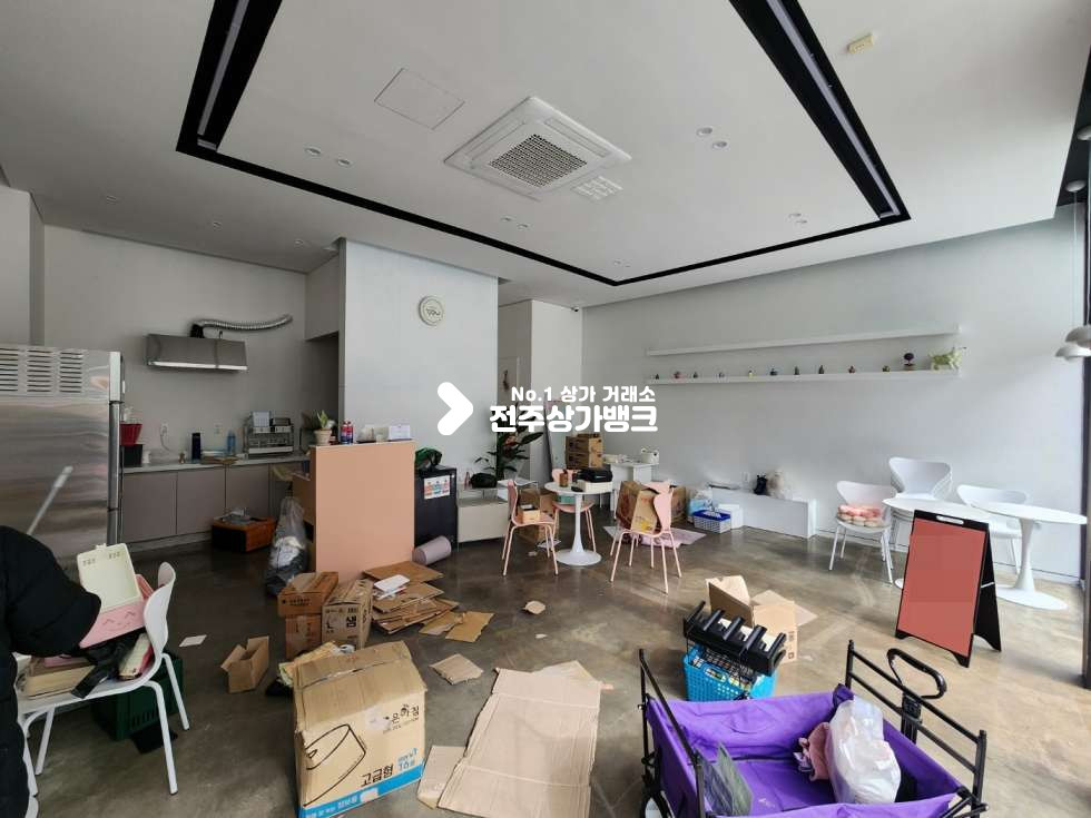 전북 전주완산구 효자동3가 효자동3가 먹자골목 상권좋은 저렴한곳 권리금 협의 가능합니다 월세 매물번호 12310 사진 1