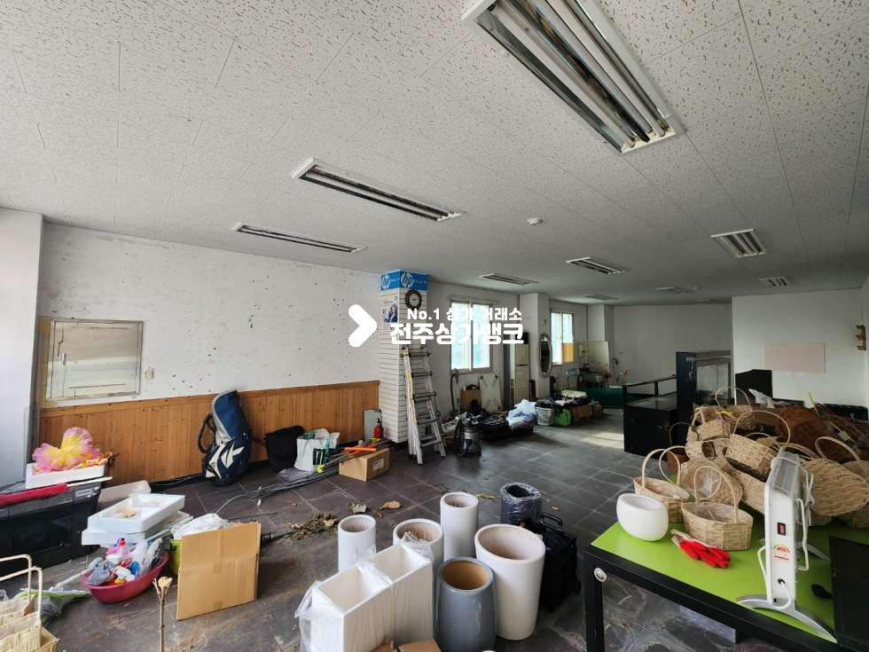 전북 전주덕진구 인후동1가 인후동1가 대로변 상권 즉시입주 가능합니다. 월세 매물번호 12494 사진 5