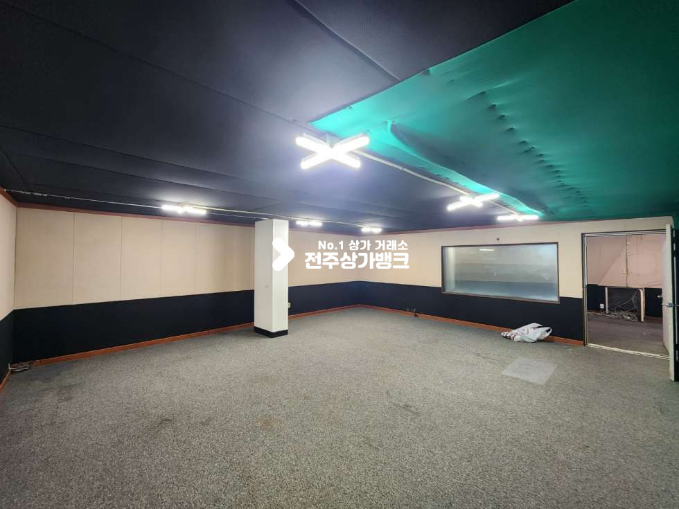 전북 전주완산구 중화산동2가 중화산동 3층 단독 사무실임대 내부 방음벽시공되어있습니다. 월세 매물번호 12512 사진 8
