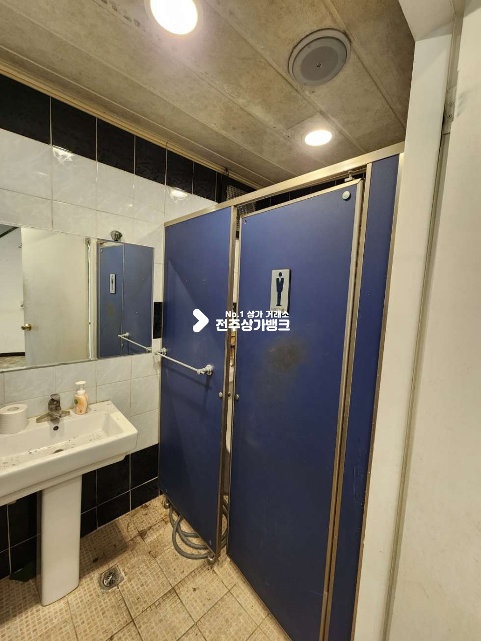 전북 전주완산구 중앙동3가 웨리단길 저렴한가격의 건물통 임대 즉시입주가능합니다 월세 매물번호 12527 사진 20