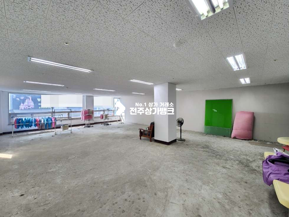 전북 전주완산구 효자동3가 신시가지 채광좋은 상가 임대 즉시입주 가능합니다. 월세 매물번호 12569 사진 5