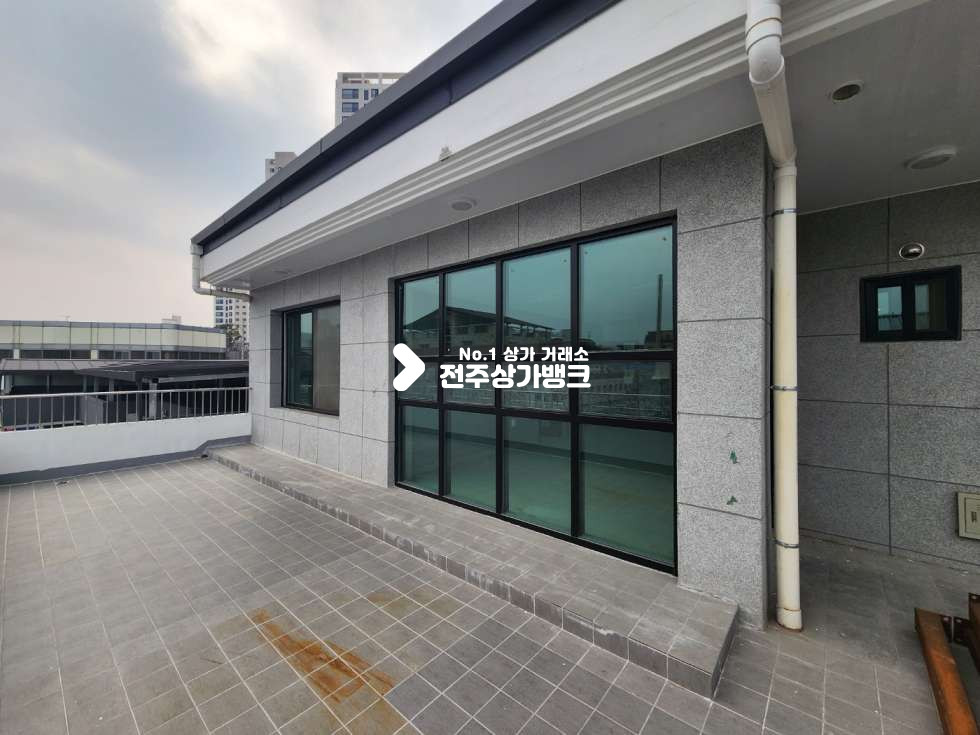 전북 전주덕진구 우아동3가 사무실,학원으로 사용하시기 좋은 신축리모델링 상가 즉시입주가능합니다. 월세 매물번호 12637 사진 17
