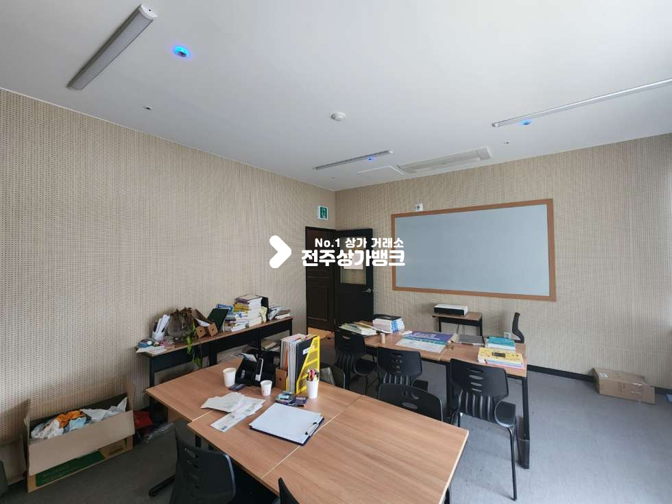 전북 전주완산구 효자동2가 효자동2가 인테리어 잘된 학원,미용업 추천 상가 즉시입주 가능합니다. 월세 매물번호 12641 사진 5