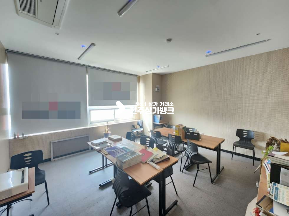 전북 전주완산구 효자동2가 효자동2가 인테리어 잘된 학원,미용업 추천 상가 즉시입주 가능합니다. 월세 매물번호 12641 사진 6