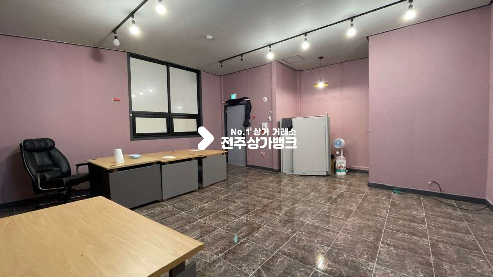 전북 전주완산구 효자동3가 ✧✧신시가지✧✧메인거리✧✧테라스있는✧✧타투샵,왁싱,미용업✧✧강력추천매물!!~~~ 월세 매물번호 12656 사진 5