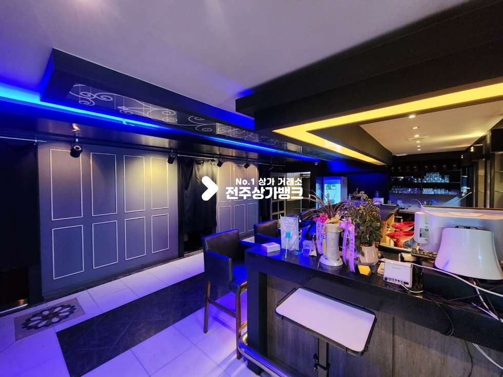 전북 전주완산구 서신동 서신동 bar 양도양수 협의입주 가능합니다. 월세 매물번호 12664 사진 5