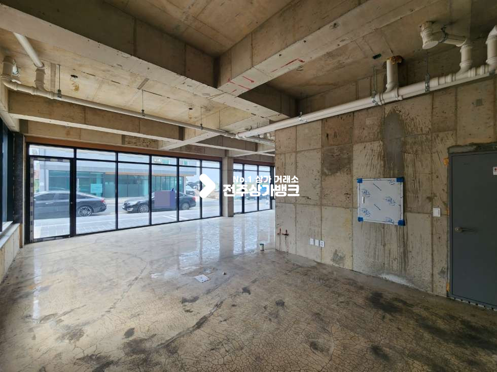 전북 전주덕진구 만성동 만성동 1층 전면,양면 채광잘들어오고 광고효과 좋은곳 즉시입주 가능합니다 월세 매물번호 12671 사진 6