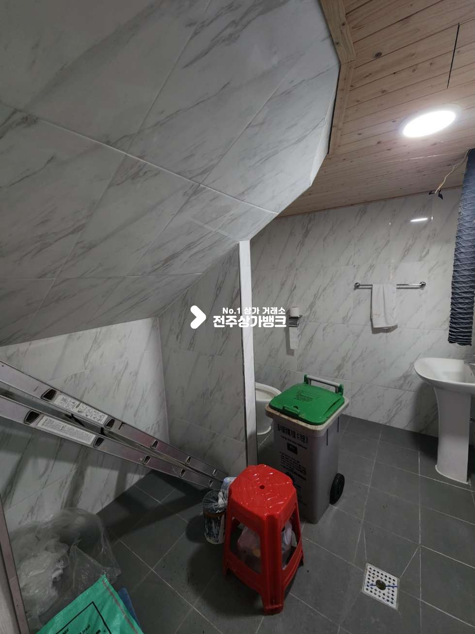 전북 전주덕진구 만성동 만성동 1층 전면,양면 채광잘들어오고 광고효과 좋은곳 즉시입주 가능합니다 월세 매물번호 12671 사진 7