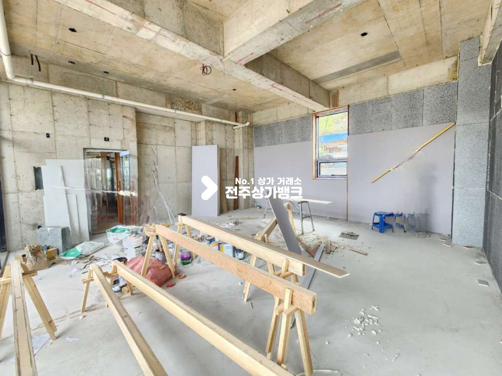 전북 전주완산구 남노송동 ★남노송동 신축 상가 첫입주 경치좋음★ 월세 매물번호 12678 사진 4