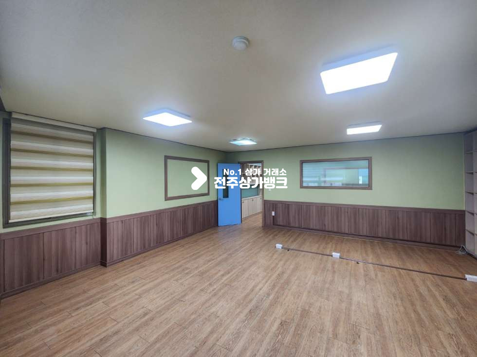전북 전주완산구 중화산동2가 저렴한 월세 시설완비,칸막이되어있는 상가 중화산동의 대로변 !! 즉시입주가능합니다. 월세 매물번호 12744 사진 7