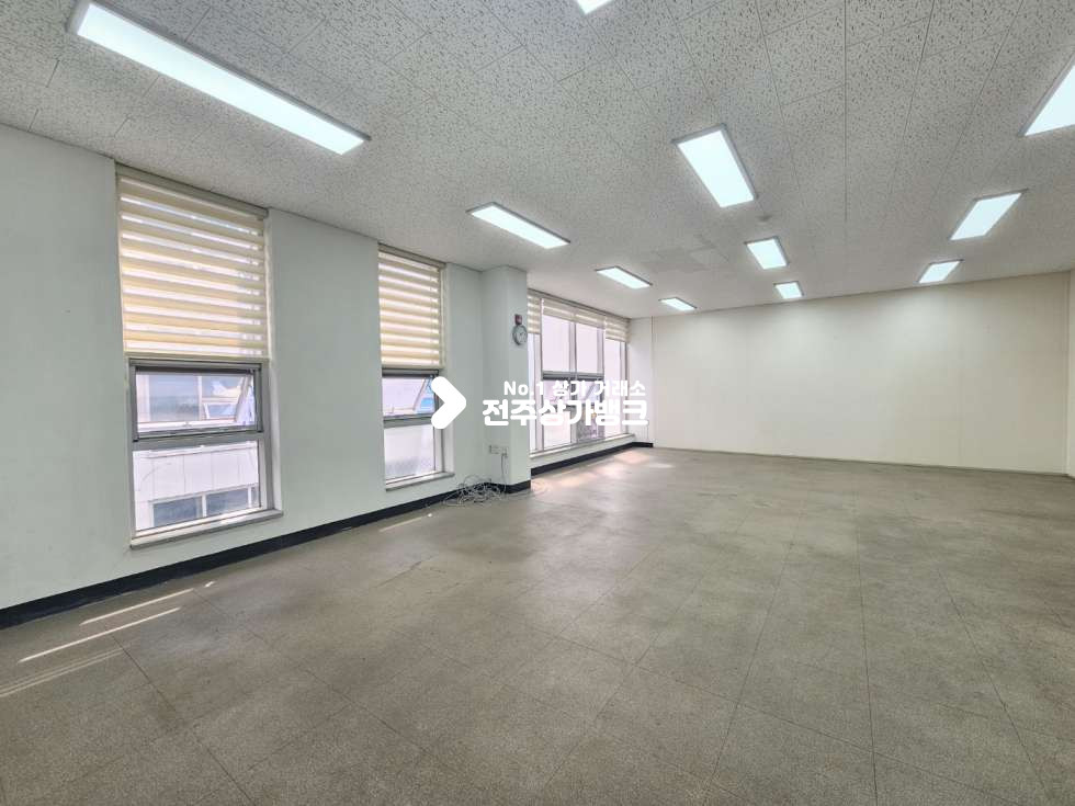전북 전주완산구 효자동3가 ●사무실 ●뷰티샵추천!!●KBS방송국부근 ● 월세 매물번호 12767 사진 1
