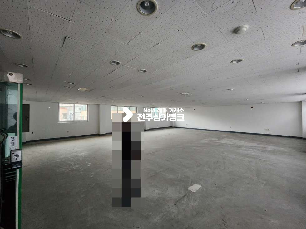 전북 전주완산구 중화산동2가 중화산동2가 대로변 2층상가 즉시입주 가능합니다. 월세 매물번호 12776 사진 1