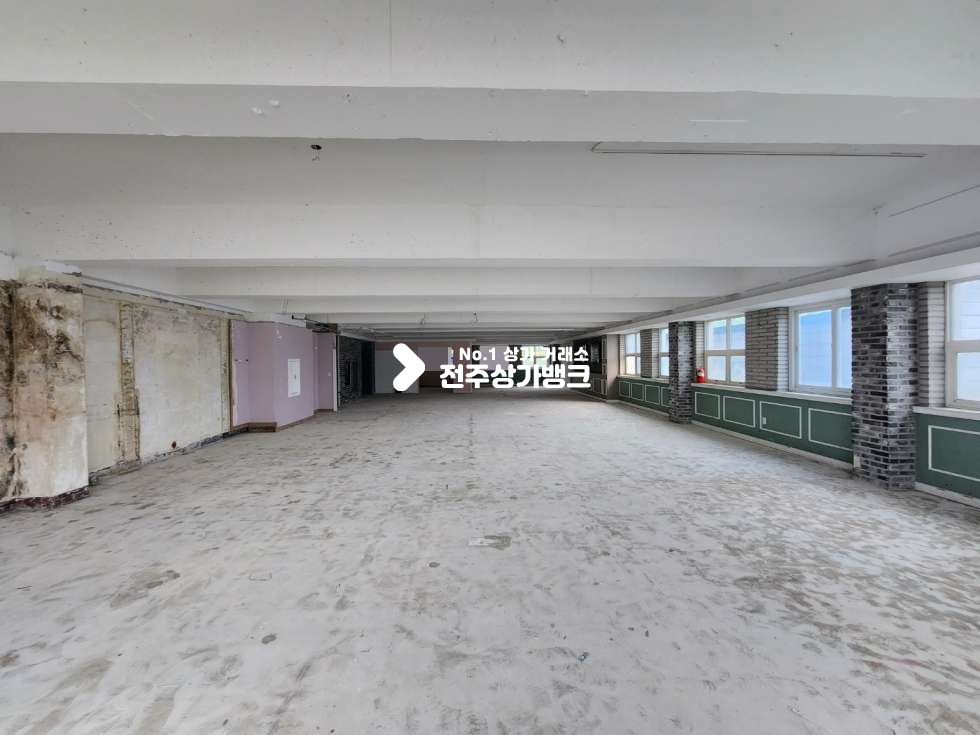 전북 전주완산구 중화산동2가 중화산동2가 백제대로 방면 대형 상가 즉시입주가능합니다. 월세 매물번호 12780 사진 5