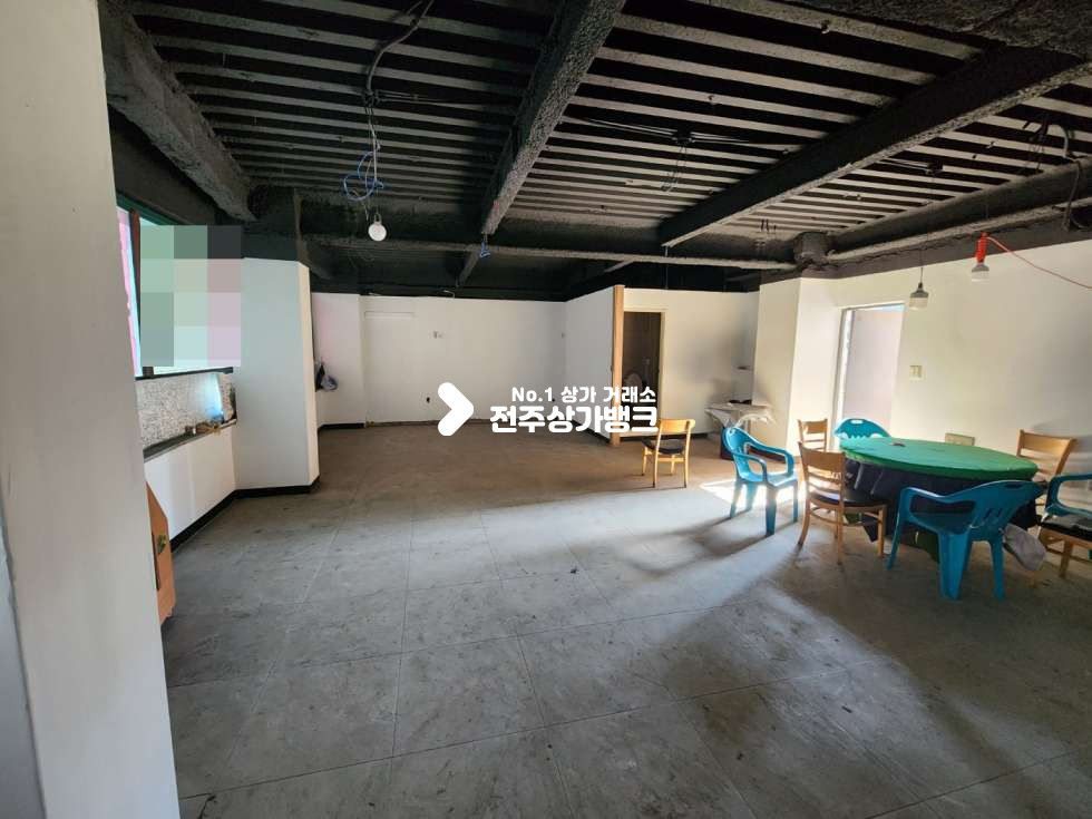 전북 전주완산구 중화산동2가 중화산동 메인거리 중 사거리 코너자리 2층 즉시입주 가능합니다. 월세 매물번호 12786 사진 5