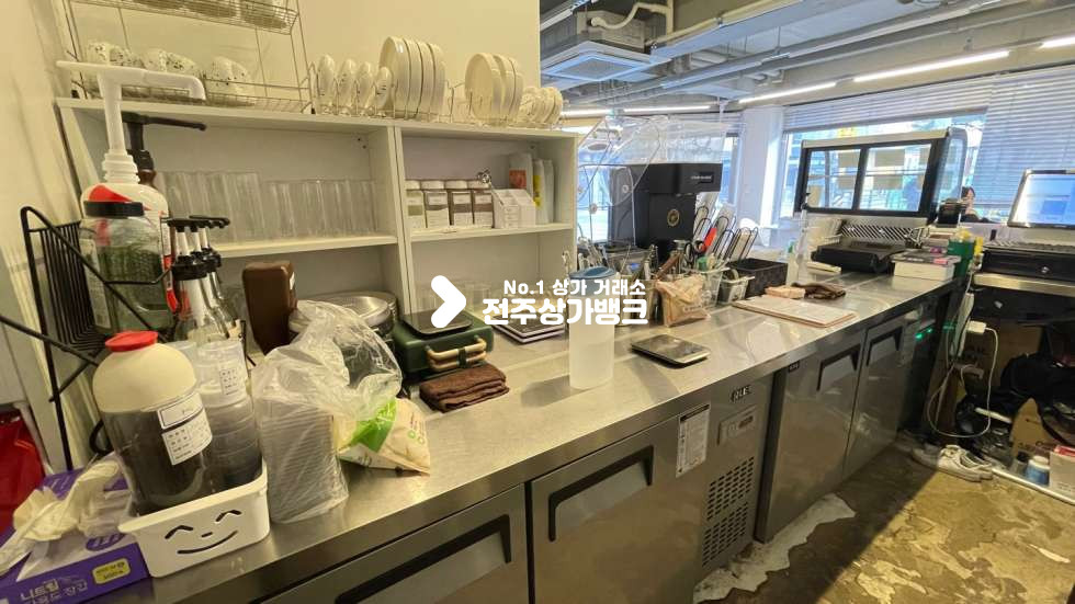전북 전주완산구 효자동3가 ✔홍산초앞 ✔인테리어잘된 ✔사진찍는카페✔양도양수✔ 월세 매물번호 12687 사진 20