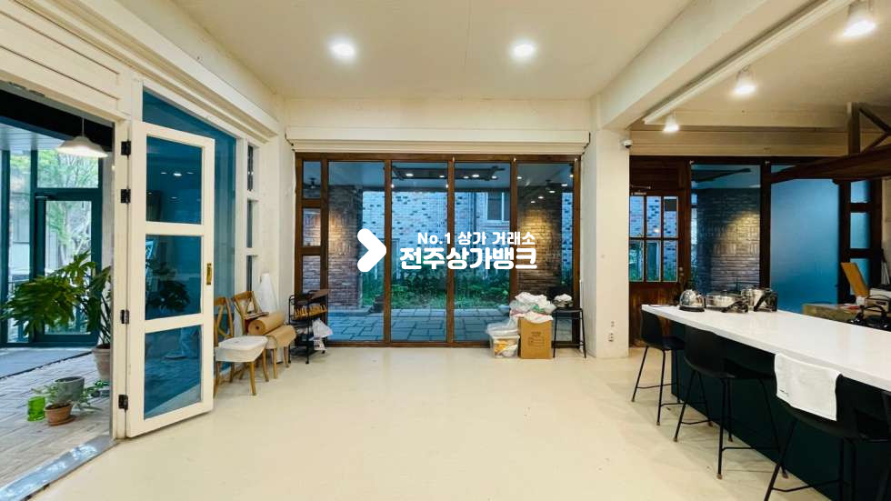 전북 전주완산구 효자동3가 ✔효자동✔인테리어잘된상가✔파티룸,요리세미나실,미용업✔적극추천✔권리금협의가능 월세 매물번호 12826 사진 3