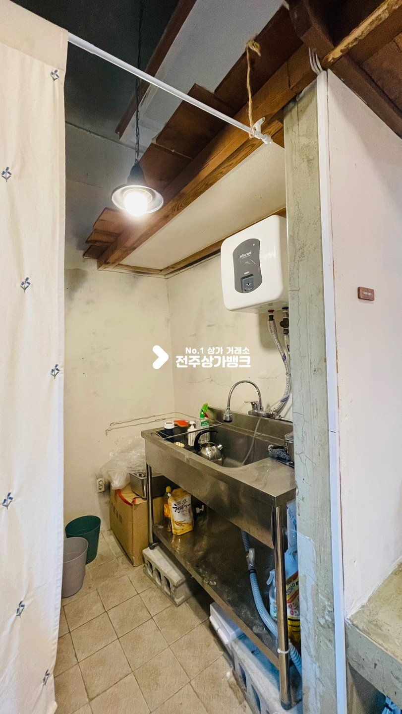 전북 전주완산구 효자동3가 ✔효자동✔인테리어잘된상가✔파티룸,요리세미나실,미용업✔적극추천✔권리금협의가능 월세 매물번호 12826 사진 18